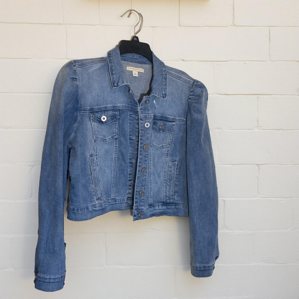 Chelsea & Violet medium wash denim crop jacket with some distressing, size XL
